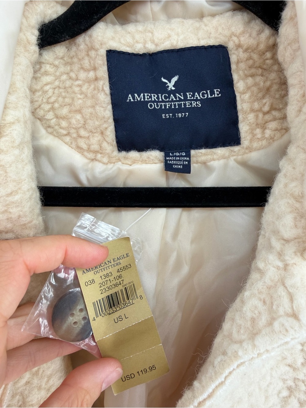 NWT American Eagle Outfitters Cream Hooded Teddy Coat Sherpa Wool Blend Size L - Picture 2 of 6
